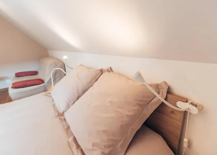 Holiday home Aux Cerfs Des Vignes - L'annexe